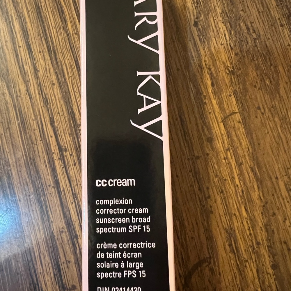 Mary Kay CC Cream Deep NIB